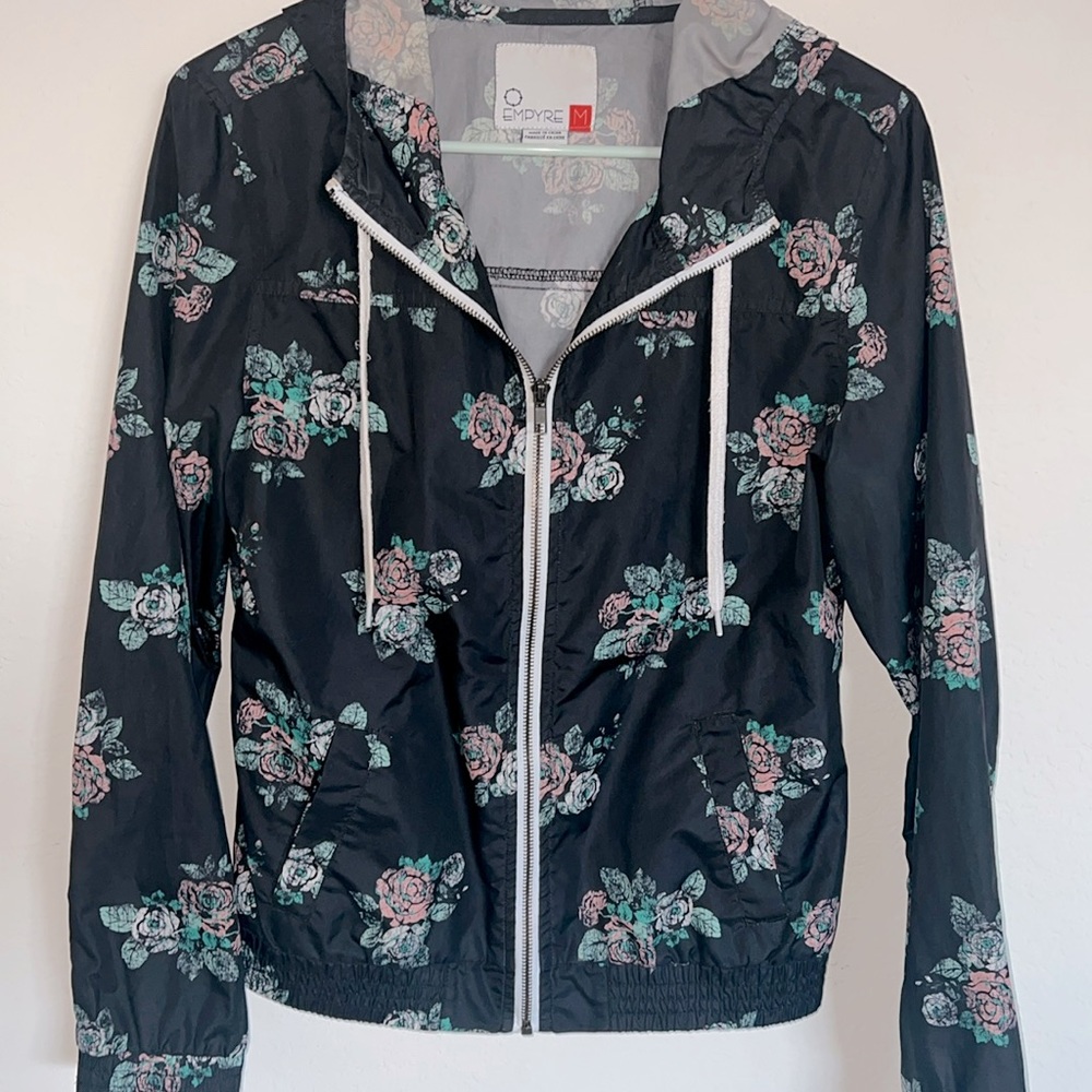 Lightweight zip up jacket